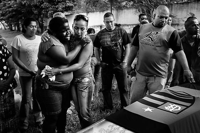 Gangs of Rio de Janeiro by Joao de Carvalho