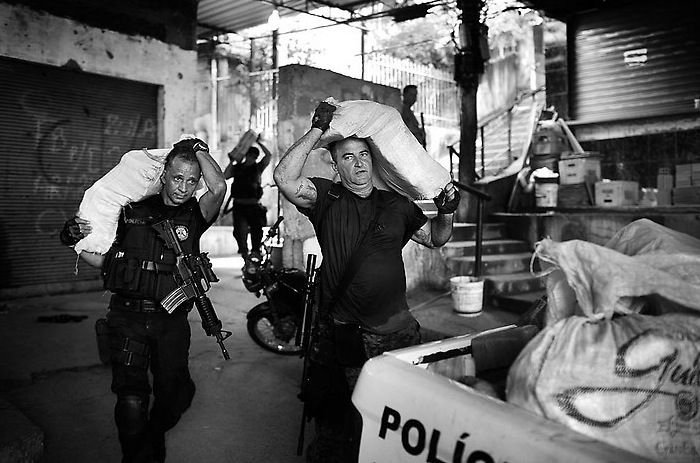 Gangs of Rio de Janeiro by Joao de Carvalho