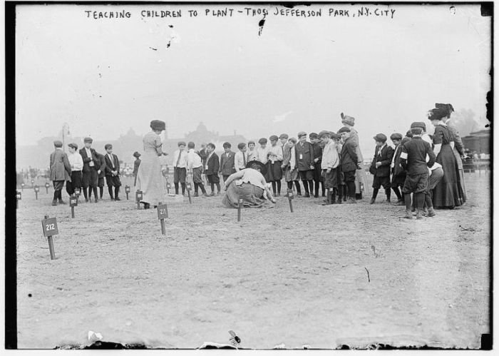 History: George Grantham Bain photography 1910-1912