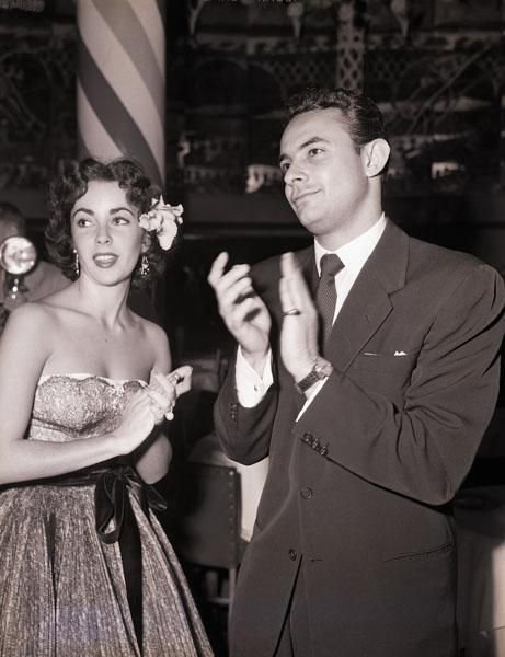 famous people and popular celebrities on photographs
