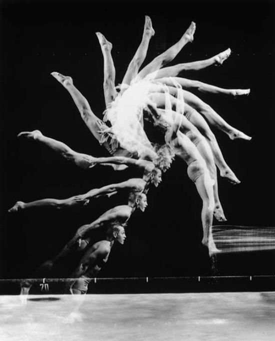 Seeing the Unseen in Ultra High-Speed Photography by Harold Edgerton