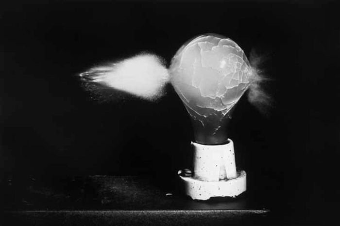 Seeing the Unseen in Ultra High-Speed Photography by Harold Edgerton