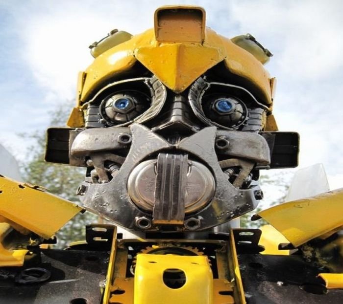 Bumblebee transformer