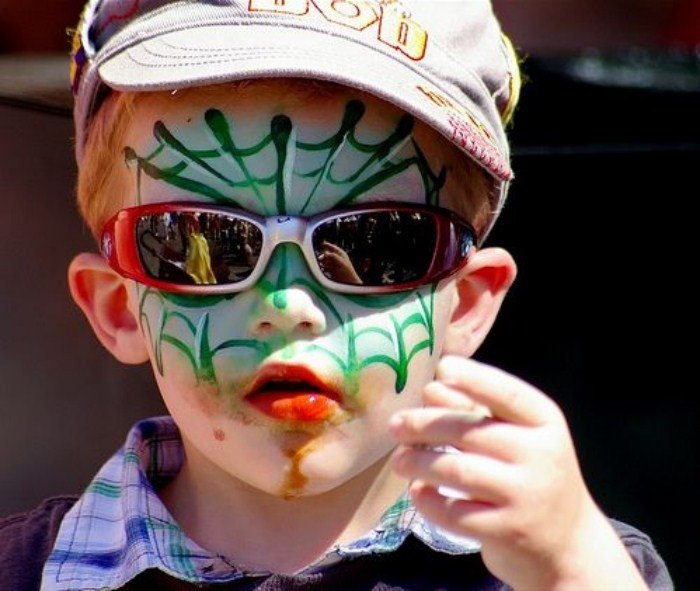 face painting