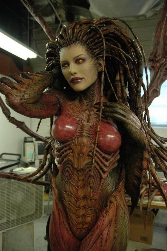 Making of Sarah Kerrigan sculpture