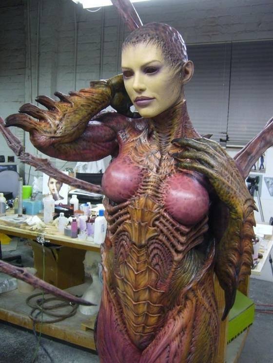 Making of Sarah Kerrigan sculpture