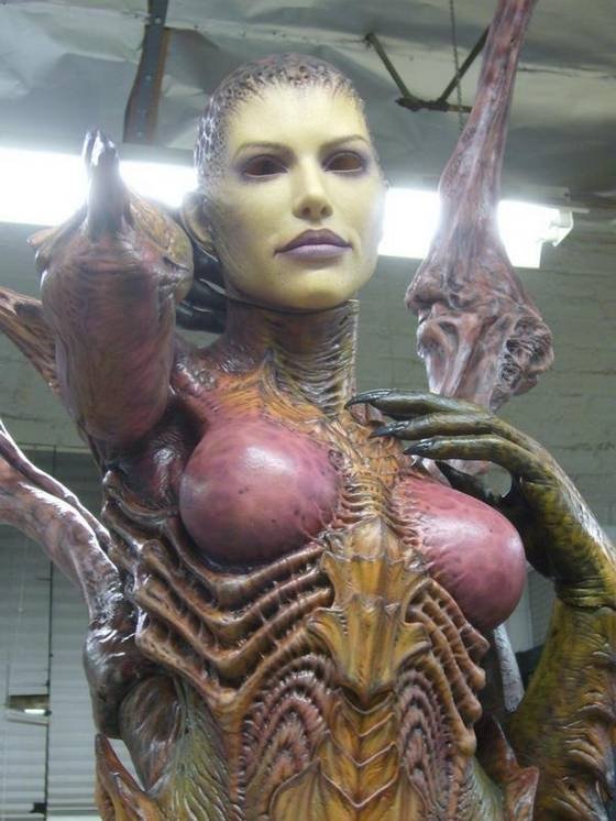 Making of Sarah Kerrigan sculpture