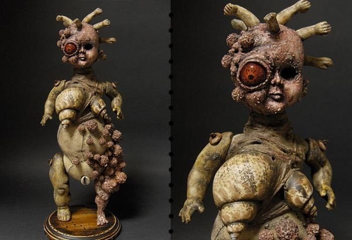 Creepy mummy dolls by Shain Erin