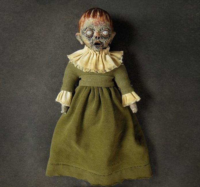 Creepy mummy dolls by Shain Erin