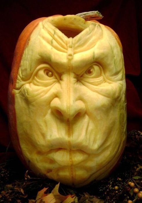 Pumpkin carving by Ray Villafane