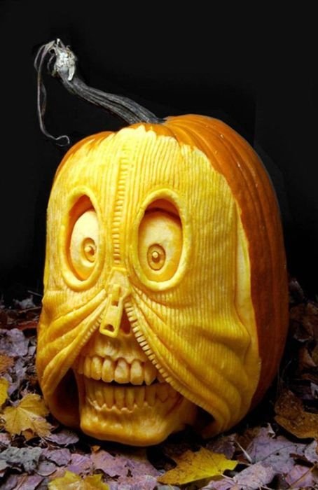 Pumpkin carving by Ray Villafane