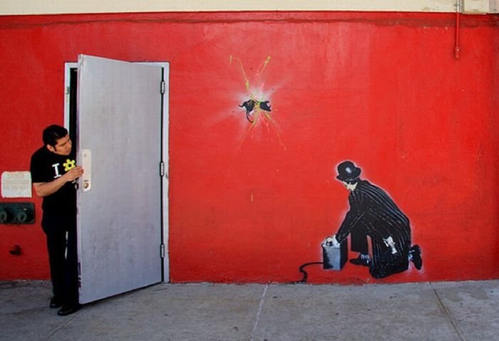 Graffiti drawings by Banksy