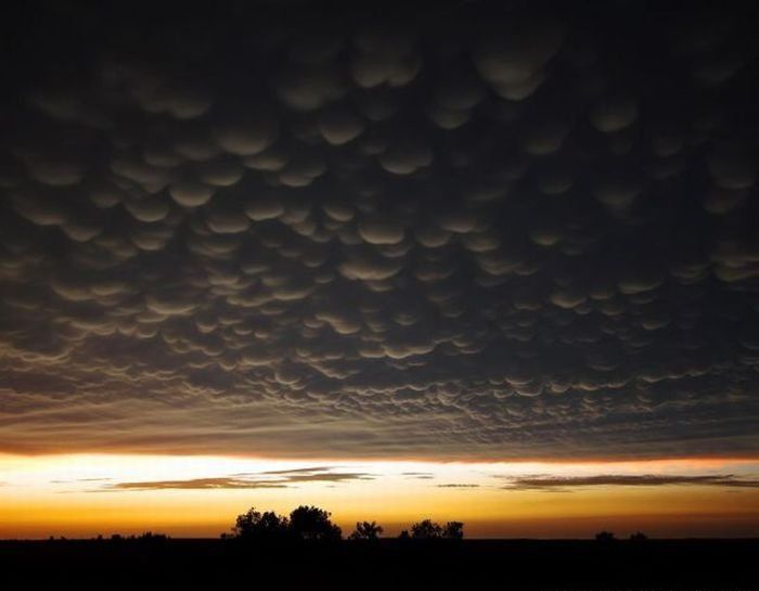 Weather phenomena by Mike Hollingshead