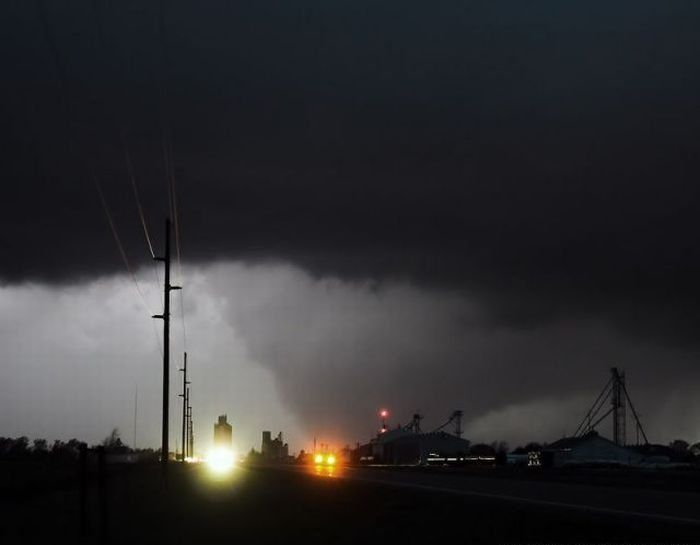 Weather phenomena by Mike Hollingshead