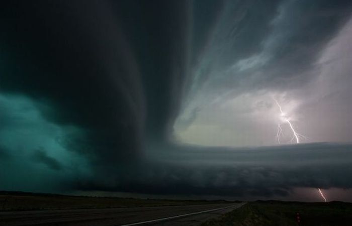 Weather phenomena by Mike Hollingshead