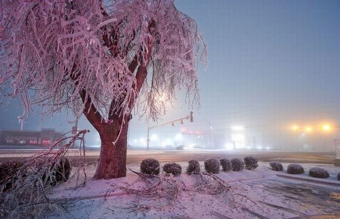 Weather phenomena by Mike Hollingshead