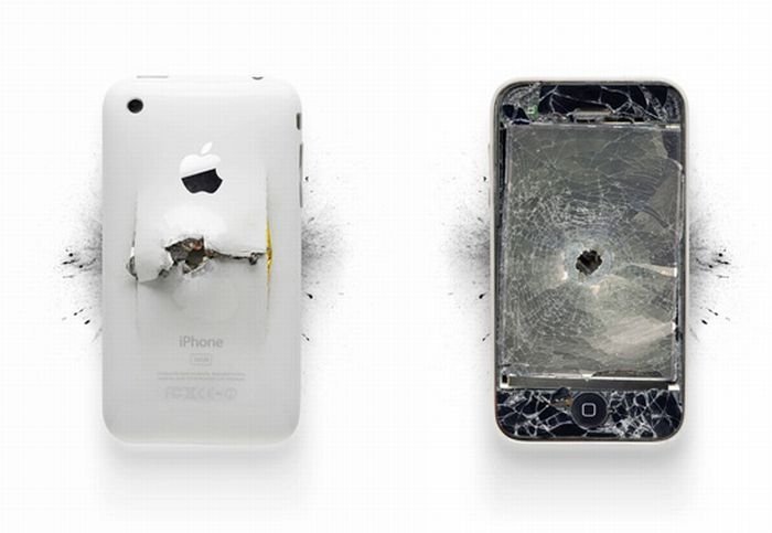 Destroyed apple gadgets by Michael Tompert