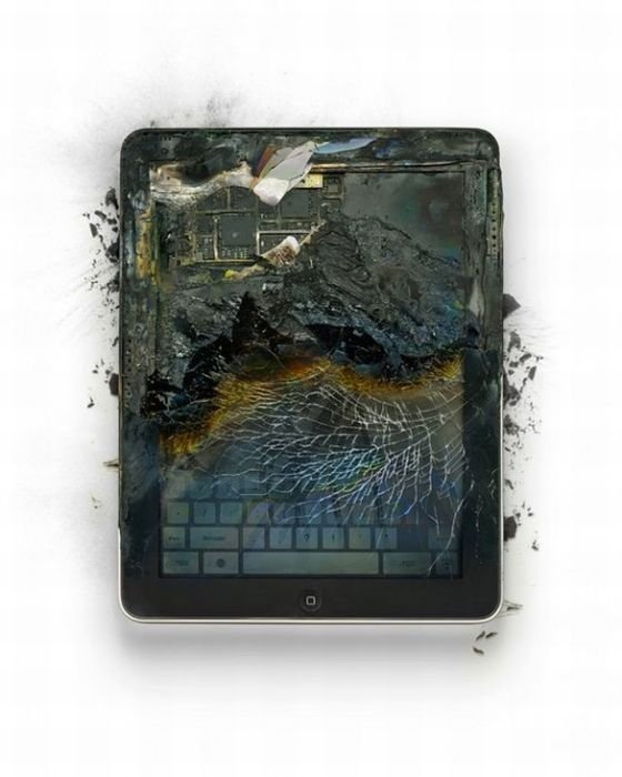 Destroyed apple gadgets by Michael Tompert