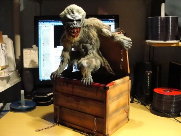 Crate beast by Tom Savini and Jayco Hobbies