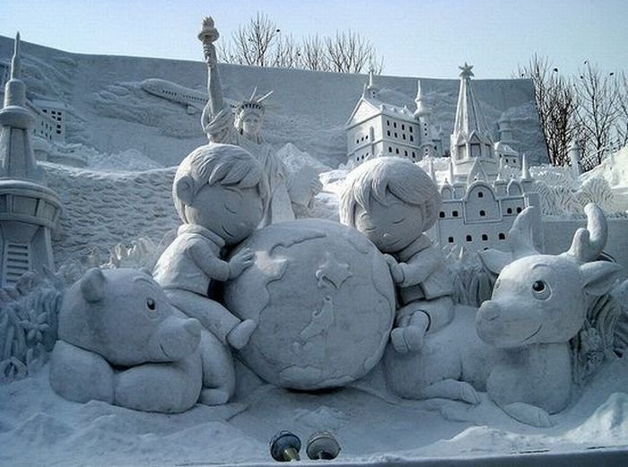 snow sculpture