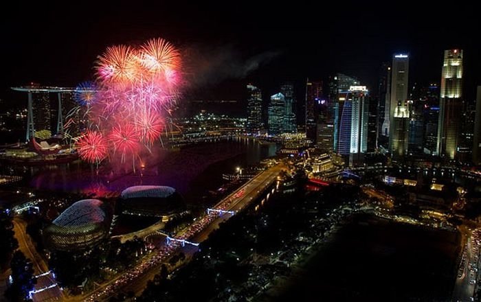 new year 2011 fireworks around the world