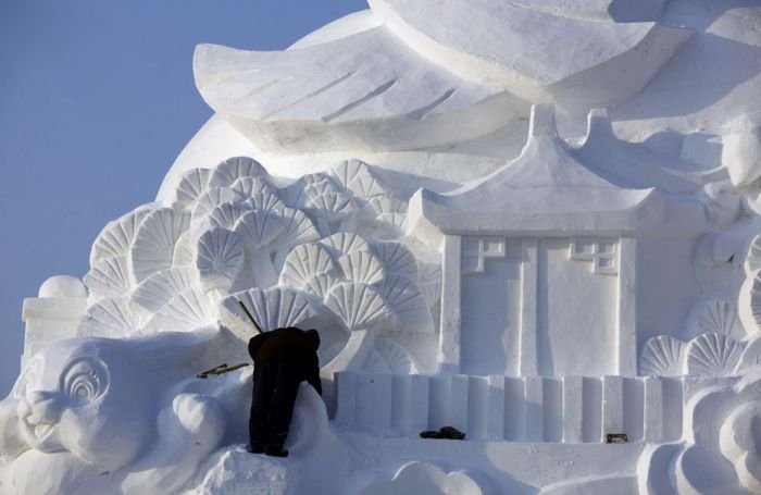 Harbin International Ice and Snow Sculpture Festival 2011, Heilongjiang province, China