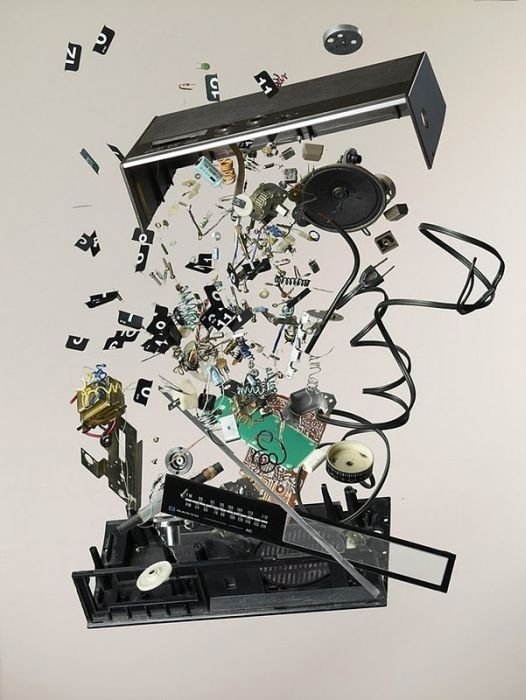 Disassembled objects by Todd McLellan