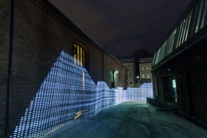 Light painting WiFi project by Timo Arnall, Jørn Knutsen and Einar Sneve Martinussen