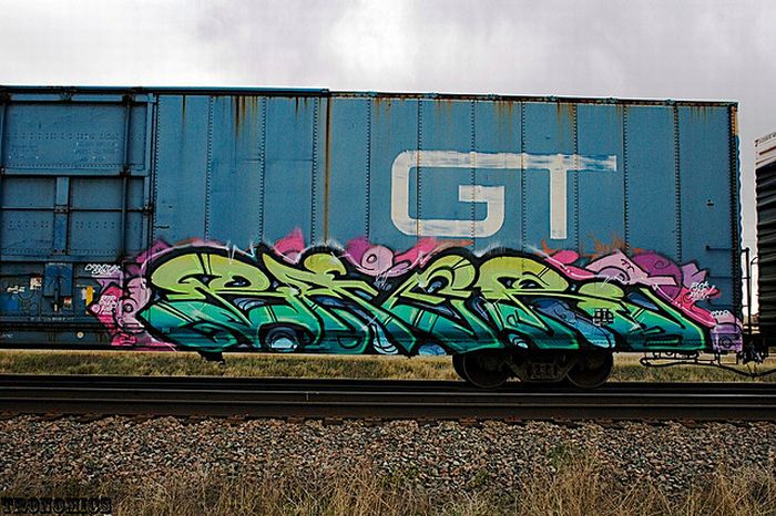 train graffiti