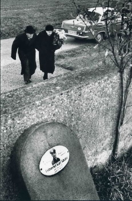 Documentary photos by Leonard Freed