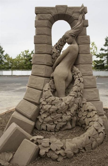 sand sculpture