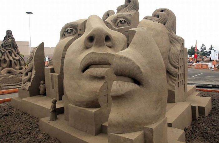 sand sculpture