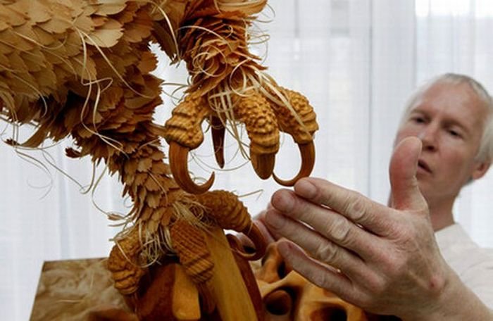 xyloglyphy, wood carving
