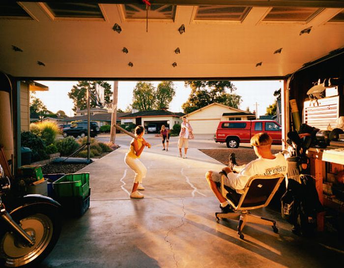 Suburbian life photography by Beth Yarnelle Edwards
