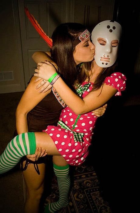 halloween girls kissing