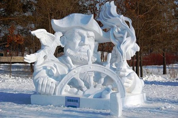 snow sculpture