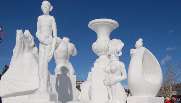 snow sculpture