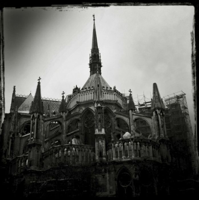 Notre-Dame de Reims by Gérard Rondeau.