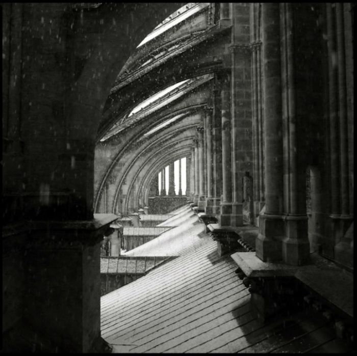 Notre-Dame de Reims by Gérard Rondeau.