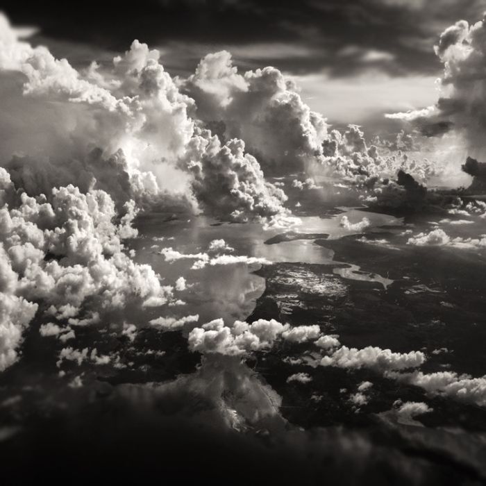 Black and white photography by Hengki Koentjoro