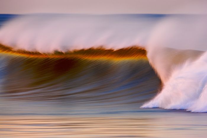 Wave and surfing photography by David Orias