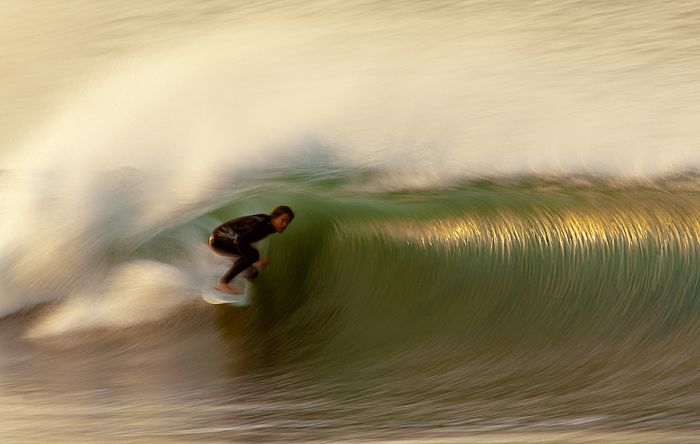 Wave and surfing photography by David Orias