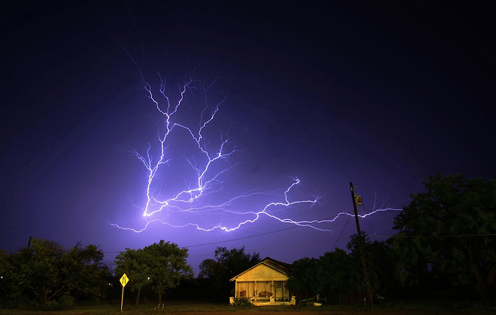 Storm photography by Nick Moir