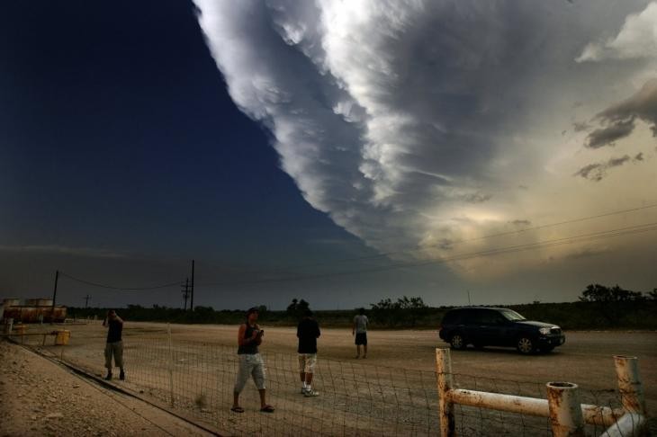 Storm photography by Nick Moir