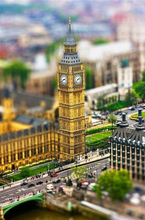 tilt-shift photography