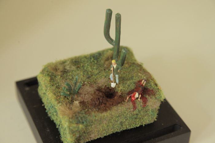 miniature diorama violent model scene