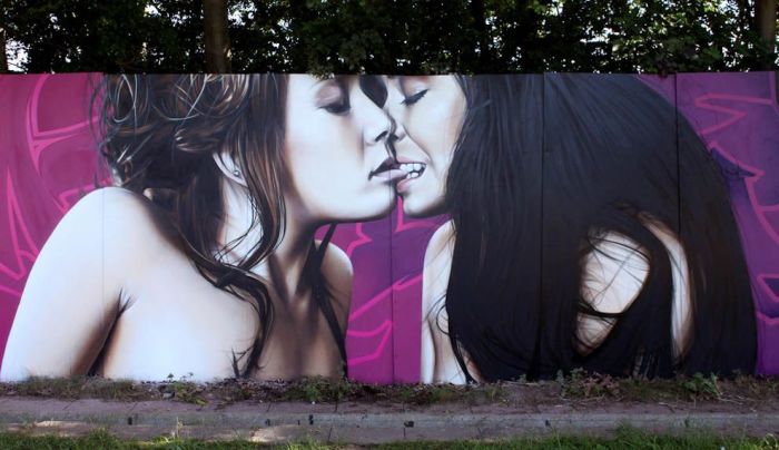 Street art graffiti by Smug One