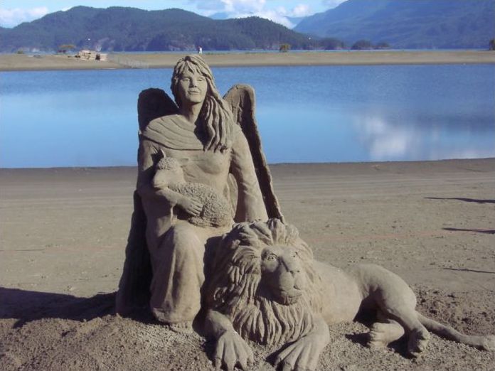 sand sculpture