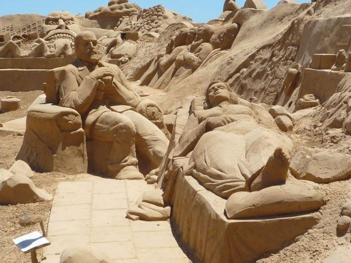 sand sculpture