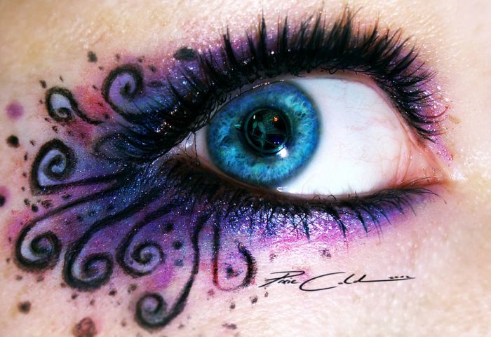 Eye makeup by Svenja Schmitt